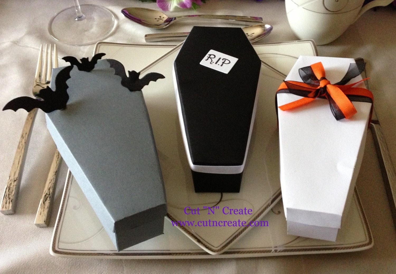 Halloween Wedding Favor Bags Awesome Hallowen Wedding Favors