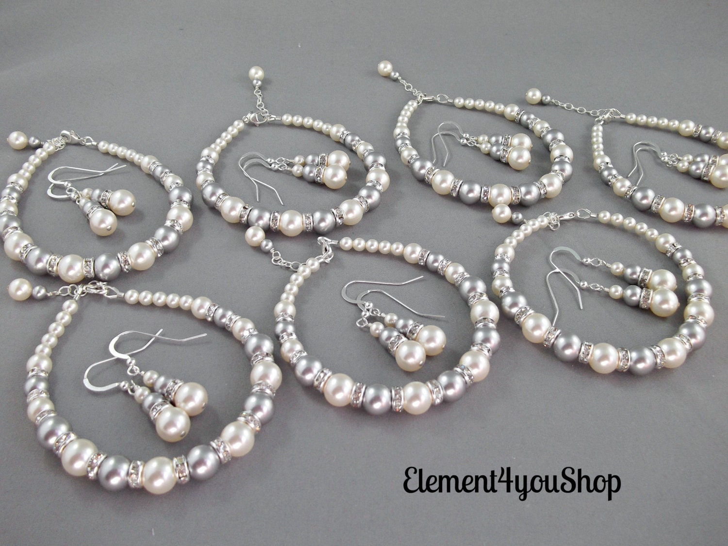 set of 7 bridesmaids Bracelet and earrings Seven bridesmaid