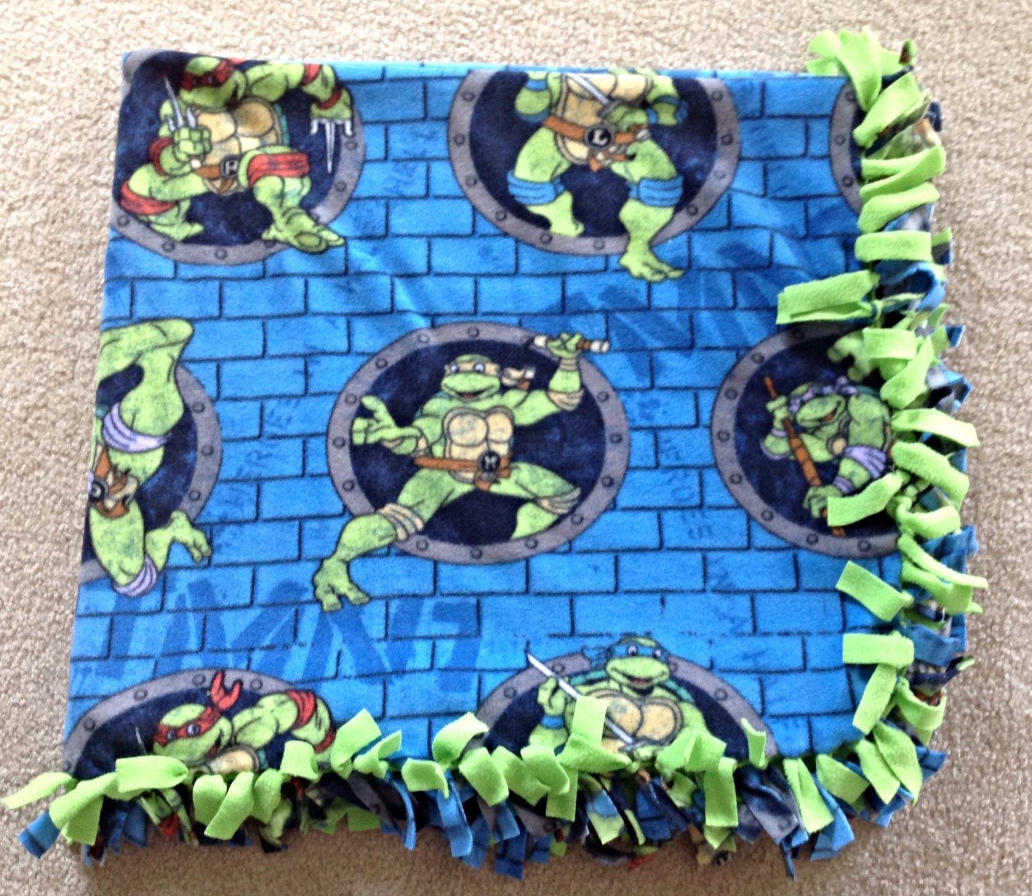 Teenage Mutant Ninja Turtles no sew fleece blanket