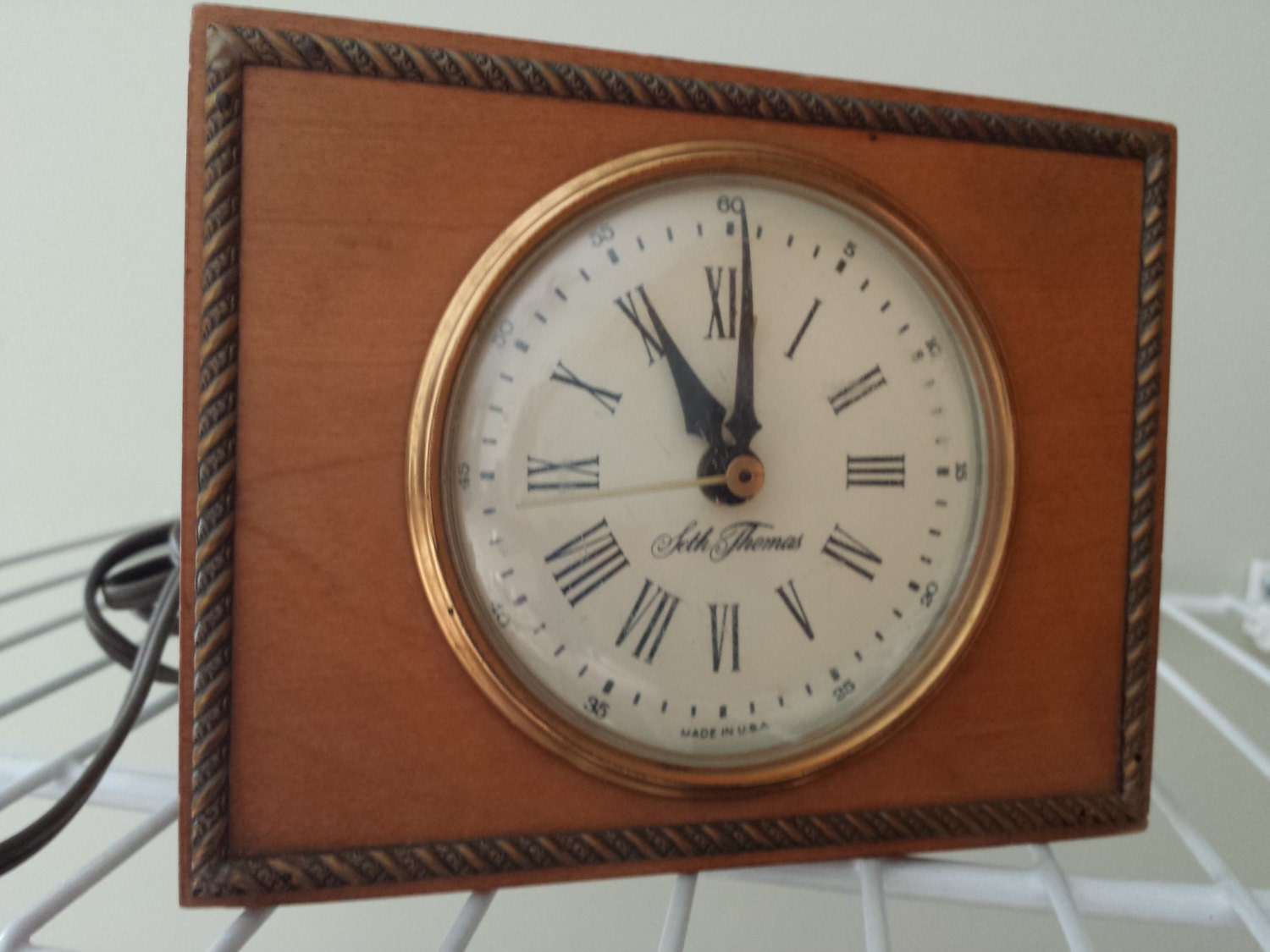 Vintage Seth Thomas Desk Electric Clock by RoysTradingPost on Etsy