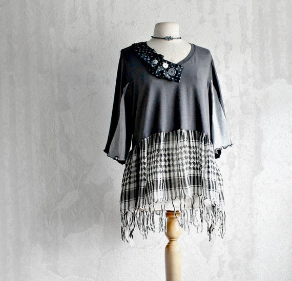 gray tunic shirt