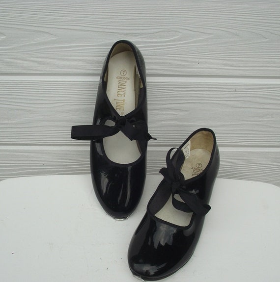 Vintage Womens Tap Shoes / Black Patent by englishrosevintageoh