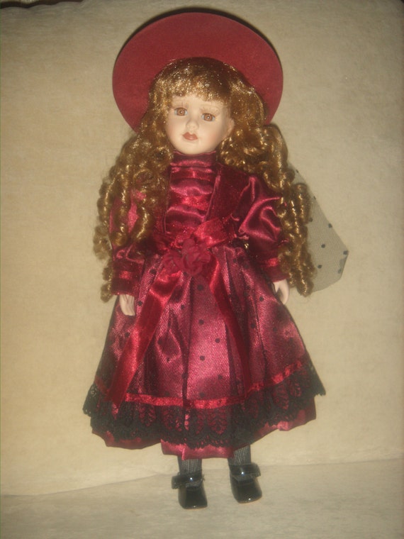 Early 80's Broadway Collection 16 doll bisque porcelain by sillyu