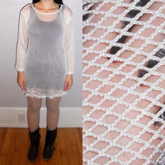 90s fishnet outfits