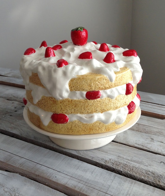 Vintage Strawberry Shortcake Cake Plate Large Covered Ceramic