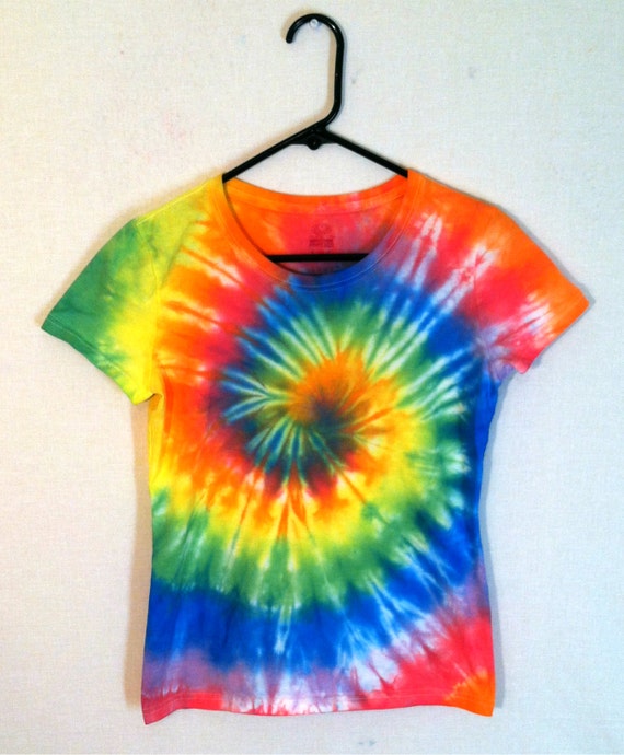 Tie Dye Shirt Rainbow Spiral 100% Cotton by RainbowEffectsTieDye