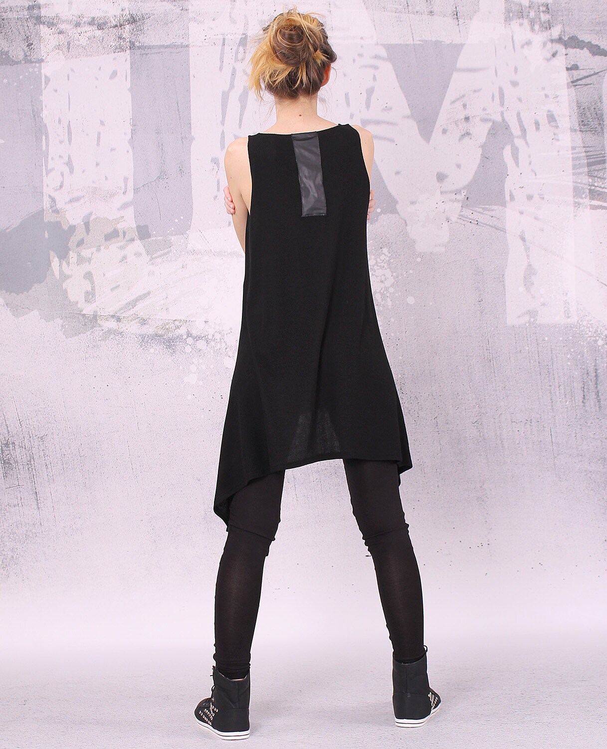 Asymmetrical black sleeveless tunic top loose tunic tank top