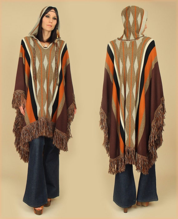 Vintage 70's Hooded Tribal Fringe Poncho Navajo HiPPiE