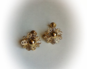 Vintage Gold Tone Metal Filigree Earrings Screwbacks