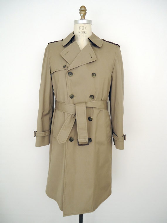 Classic Khaki Belted Trench Coat / tan raincoat / vintage