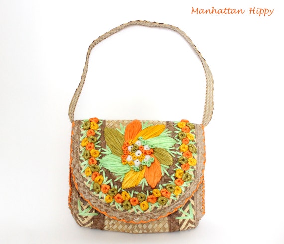 Vintage Purse / Handbag / Straw / Beach Tote / by ManhattanHippy