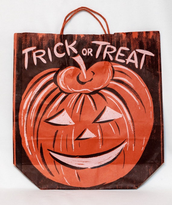 Vintage OOAK HALLOWEEN Large Trick or Treat BAG. by Halloweenagogo