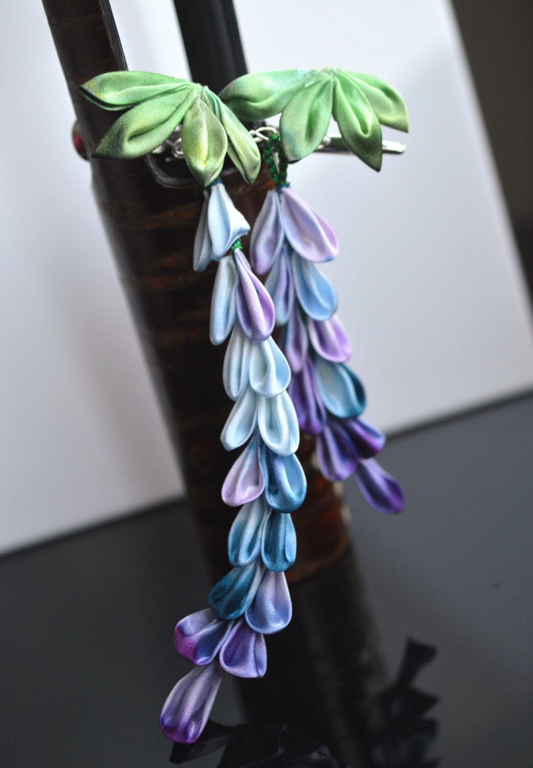 Blue Purple Wisteria Kanzashi. Fujimusume. Hand by hanatsukuri