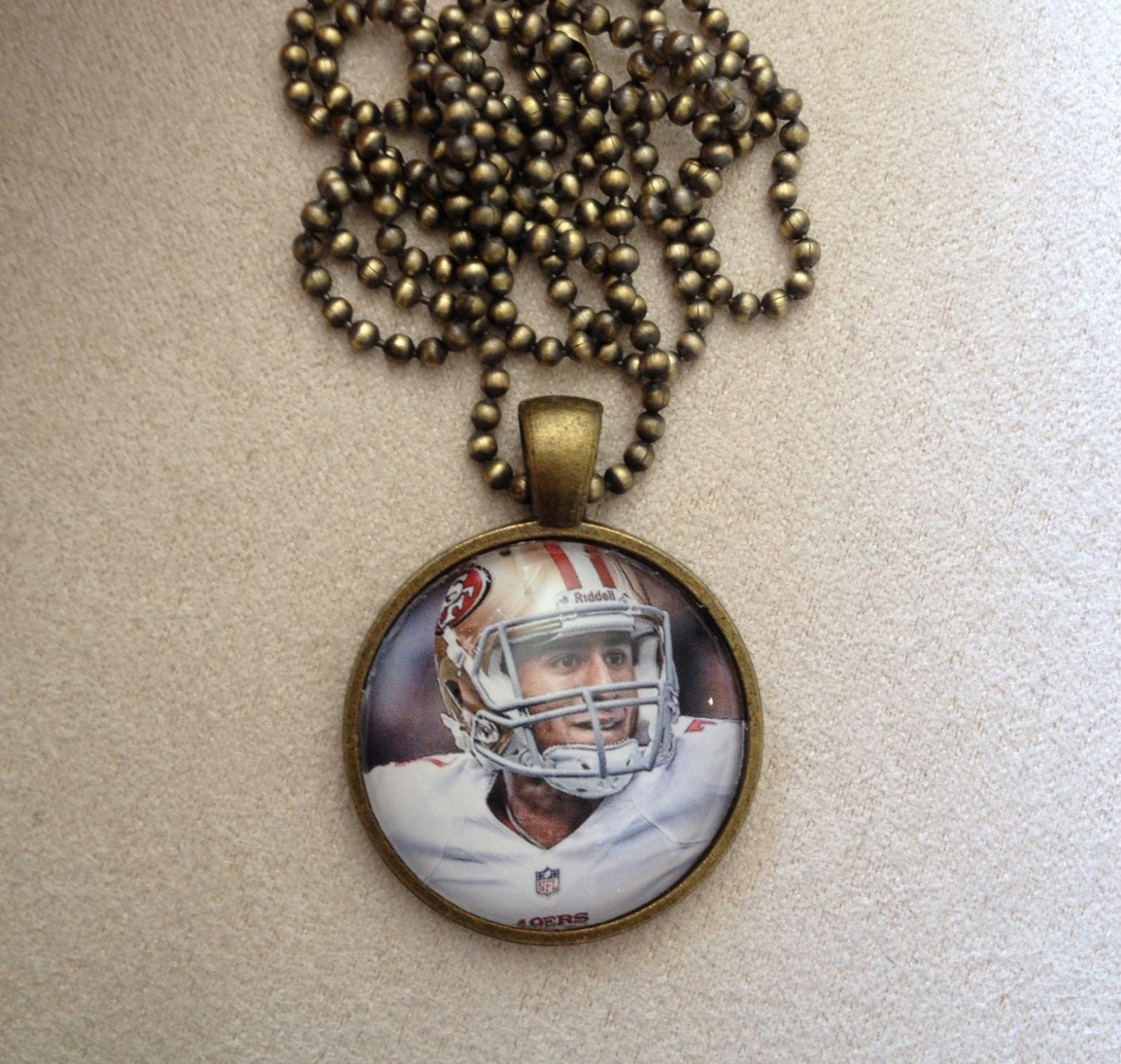 Colin Kaepernick Necklace San Francisco 49ers by QUEENBEADER