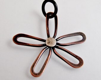 CS12 Daisy-a-Day Chary by silentgoddess