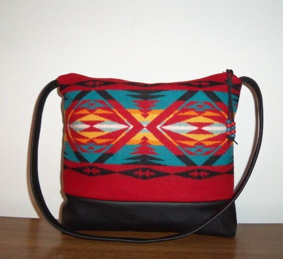 Shoulder bag Purse Native American Print Wool from Pendleton