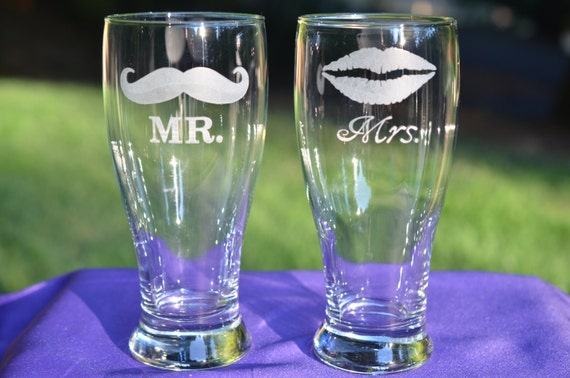 Mr. & Mrs. or Personalized Engraved Pilsner Beer Glasses - 19 oz