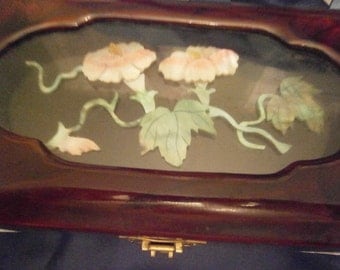MUSICAL JEWELRY Box With MOP Design On Top