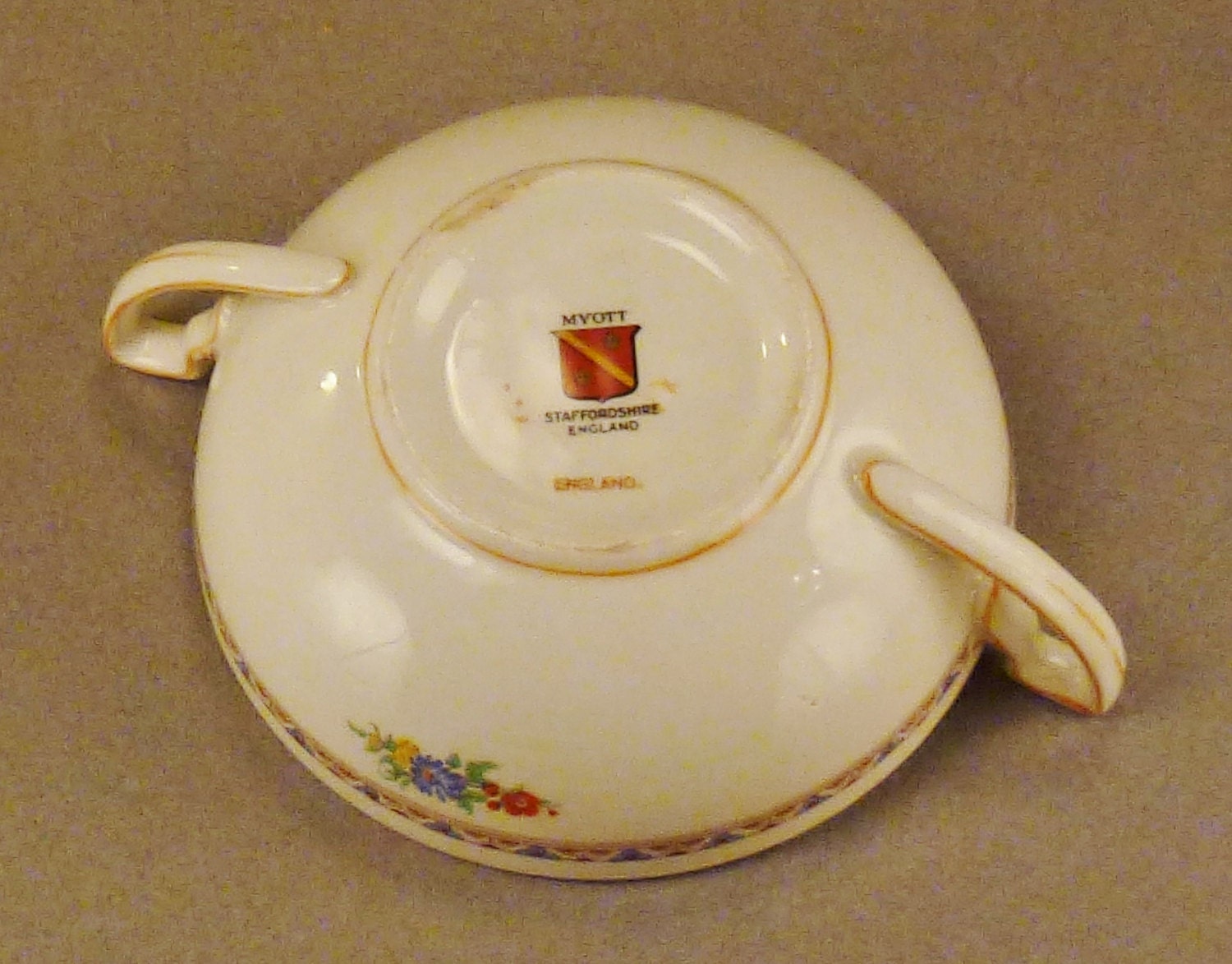 MYOTT STAFFORDSHIRE BOWL Soup England two Handles enamel