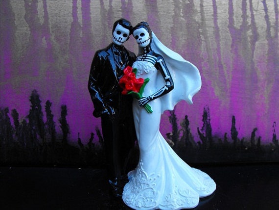 Day of the Dead Wedding Cake Topper With Veil 6 by dnacreations, $40.00 ...