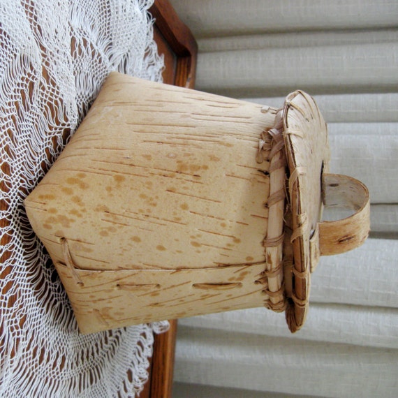 Vintage Birch Bark Box Container Rustic Lidded by CinfulOldies