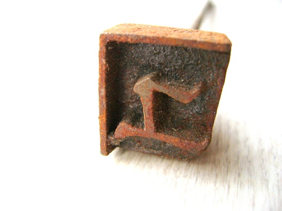 Vintage Japanese Yakiin - Yakin - Branding Iron Katakana YU F335