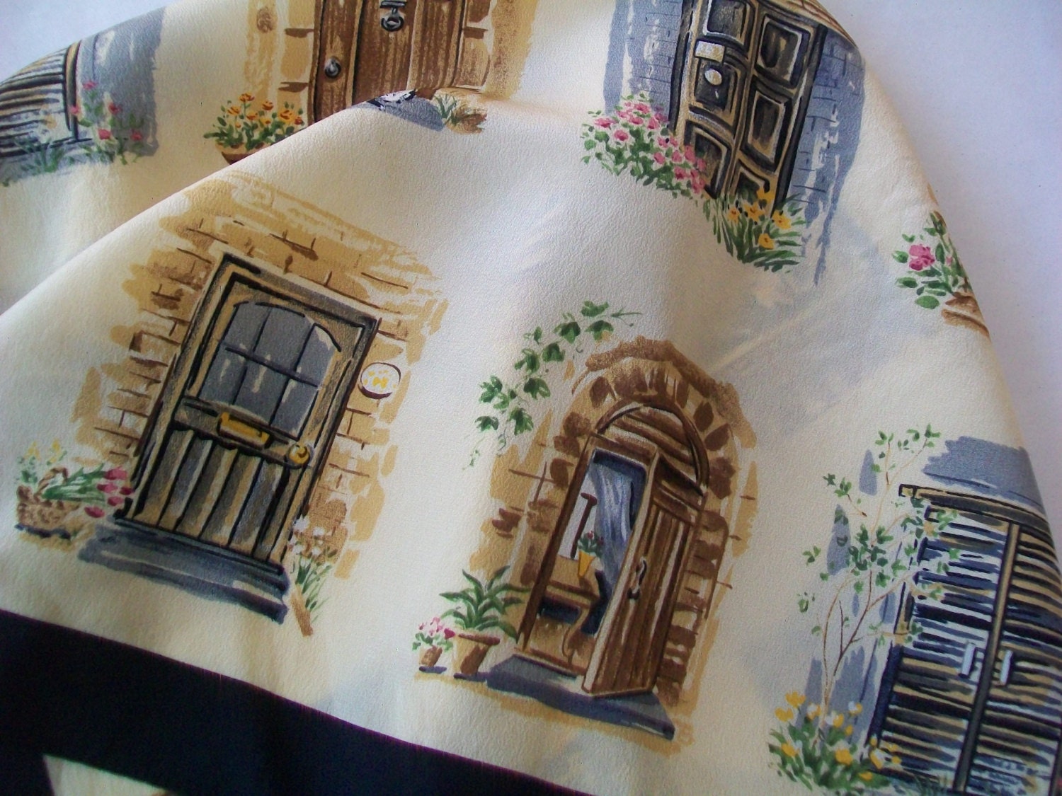 CLEARANCE Lovely scarf, doors, doorways, country chic, silk blend, 1990s