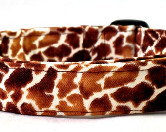 Welcome To The Jungle Giraffe Dog Collar
