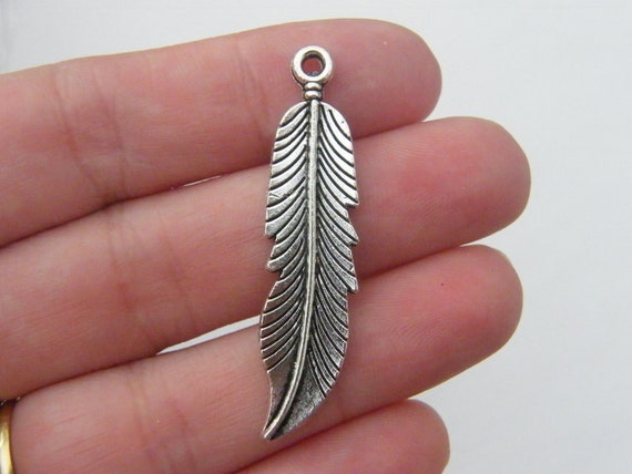 BULK 30 Feather pendants antique silver tone B236