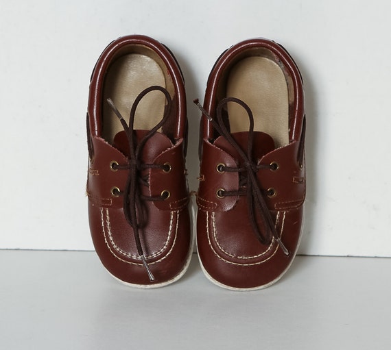 Vintage 1970s Toddler Boy Brown Loafer Shoes / By StopTheClock