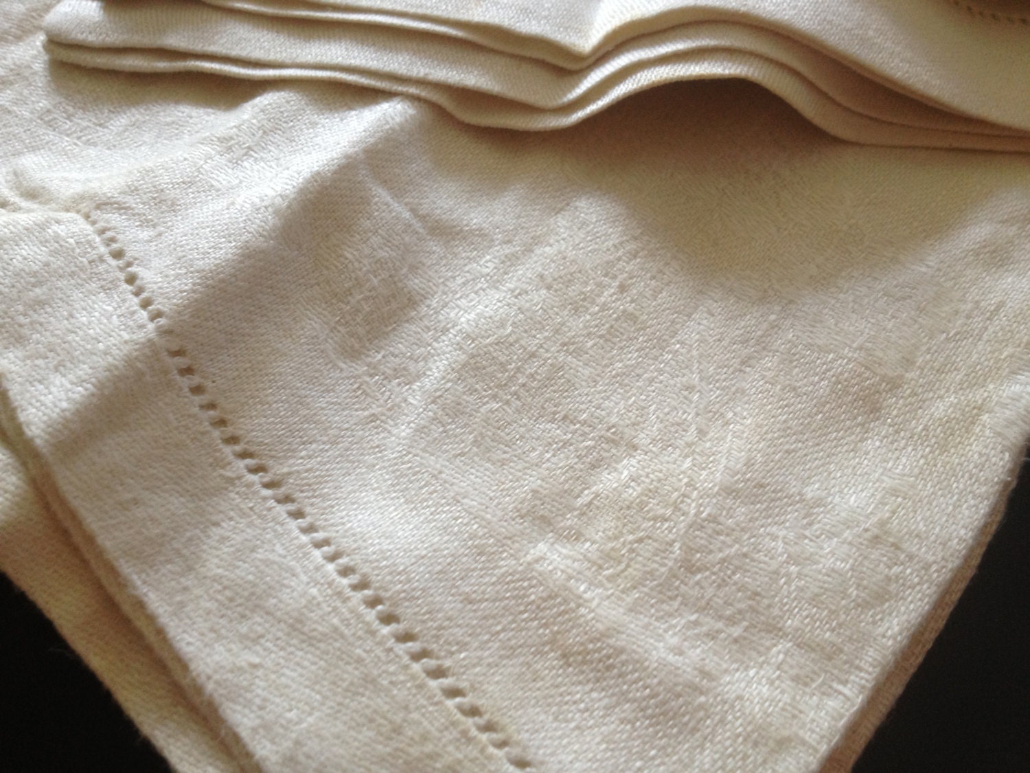 Vintage set of 5 Linen Cloth Napkins Off White by SweetHistory