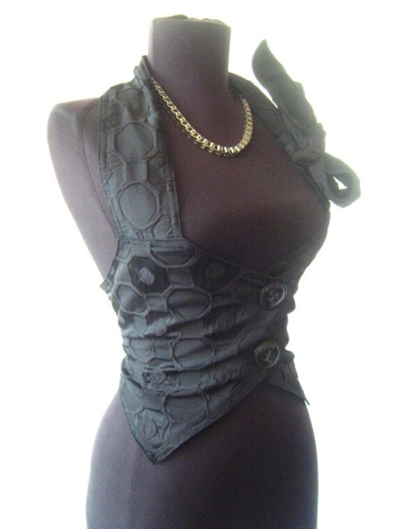 Optional bodice corset with ribbon ties at the back