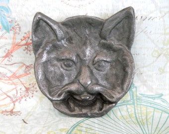 Vintage Cast Iron Cat Face Ashtray / Paperweight