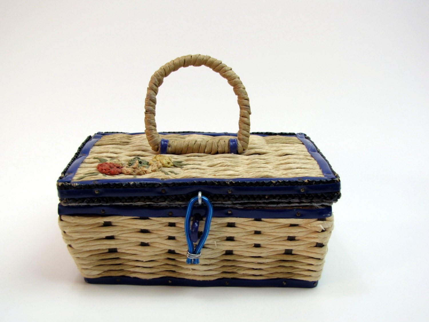 Vintage 1950s Small Woven Sewing Box by CamronD on Etsy