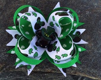 St. Patrick's Day Minnie & Mickey Boutique Resin Hairbow