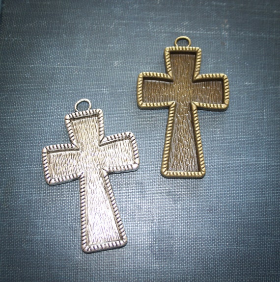 12 Cross Pendant Setting Vintage Frame approx. 70 mm x 43 mm