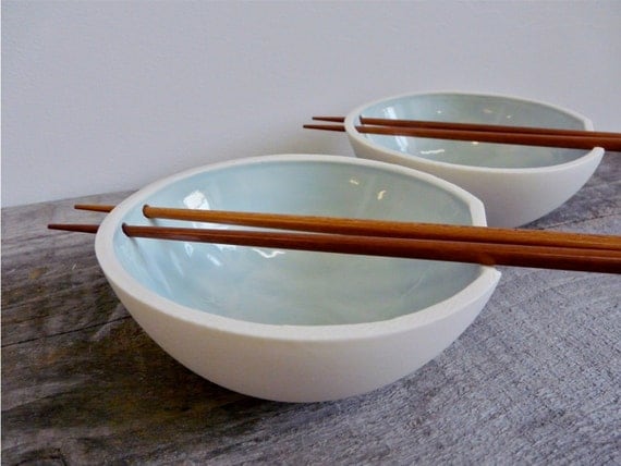 Porcelain Rice Bowl with Chopstick Holder Celedon Glaze