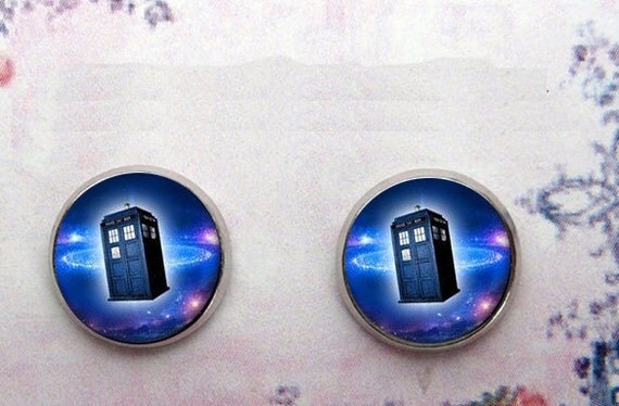 Doctor Who Tardis Earrings Blue Phonebox Earrings by missbohemia