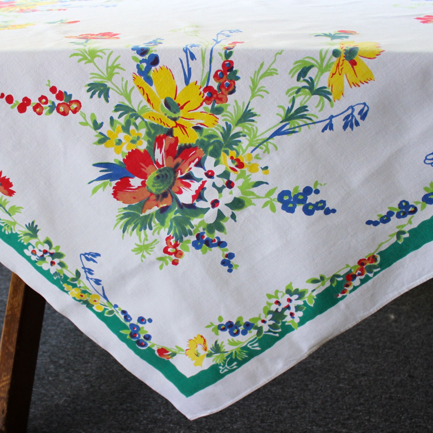 Vintage Table Linens 1