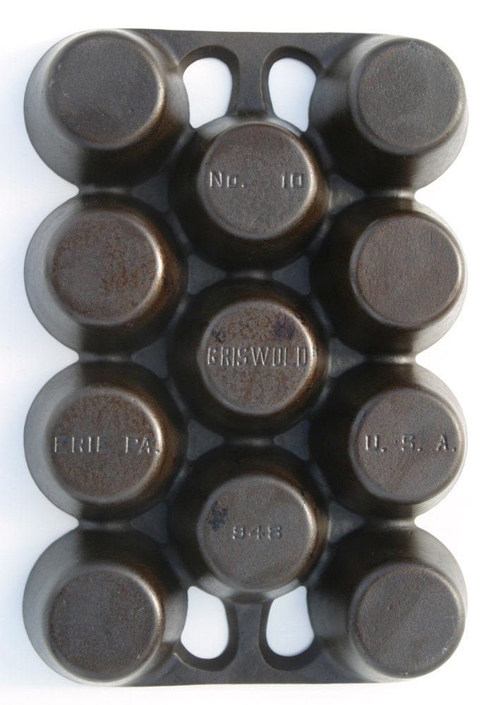 Antique No 10 Griswold Popover Pan 11 Muffin or PopOver Baking