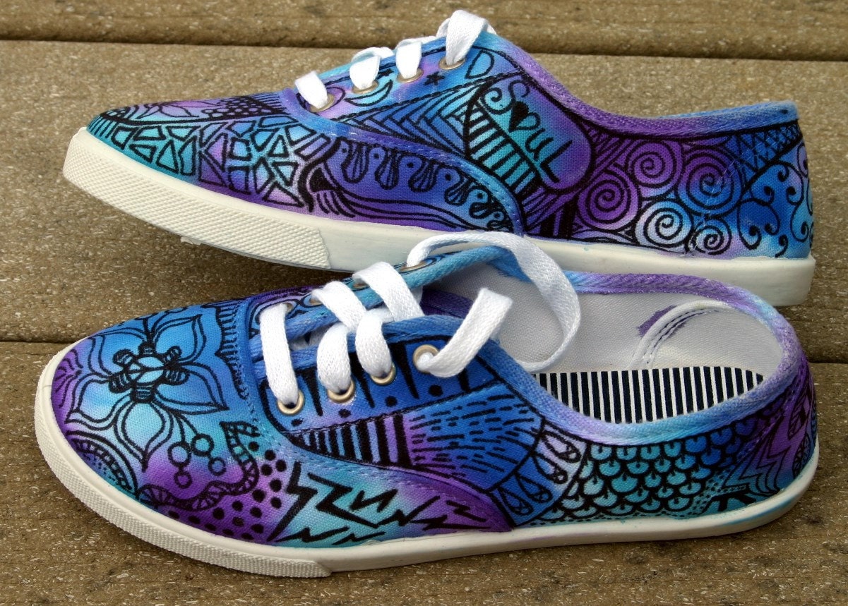 Zentangle sneakers shoes sneakers zentangle by ArtworksEclectic