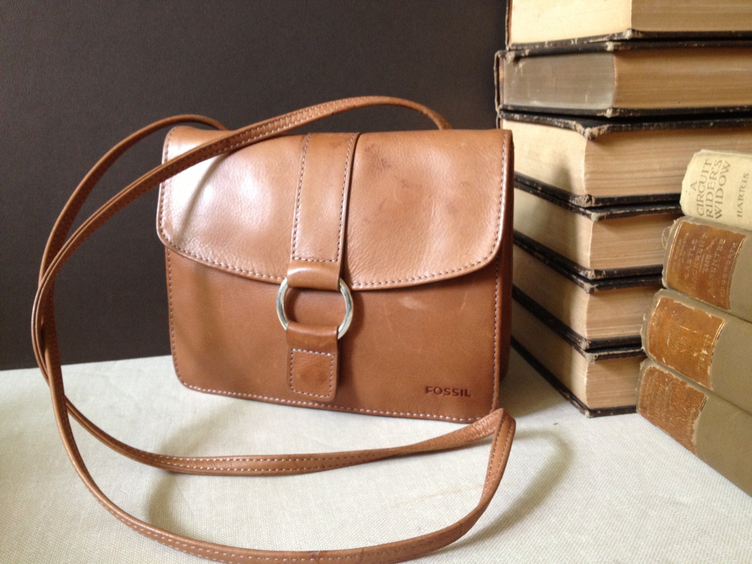 fossil buckner messenger cognac