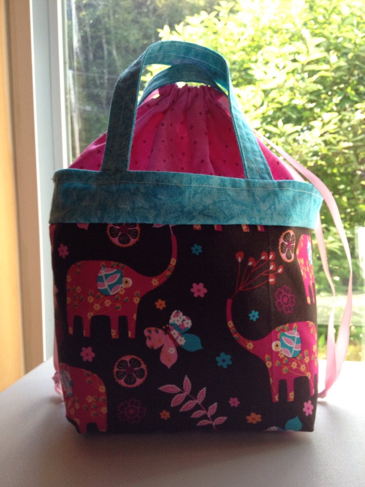 Homemade insulated lunch bag/ box elephant only