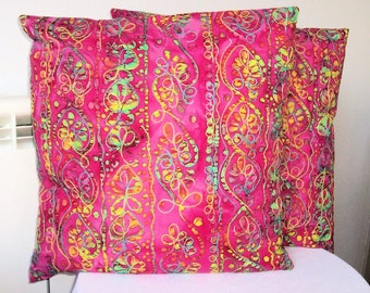 Beautiful Decorative Pillow Throw -Throw Pillow - Cushion Cover in a multicolored cotton batik fabric on a Red background. Size 18" x 18"