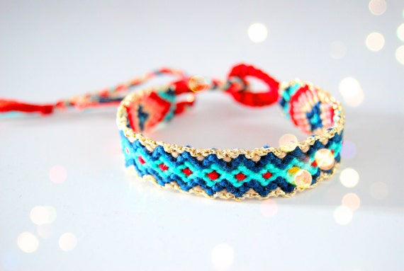 Friendship bracelet. Wayuu bracelet. Wish bracelet. Mexican