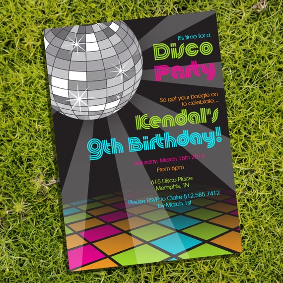 free-vector-realistic-neon-disco-party-invitation-template