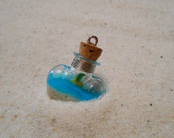Kingdom Hearts Inspired : Destiny Islands Kingdom Hearts Charm (Kingdom Hearts Series)