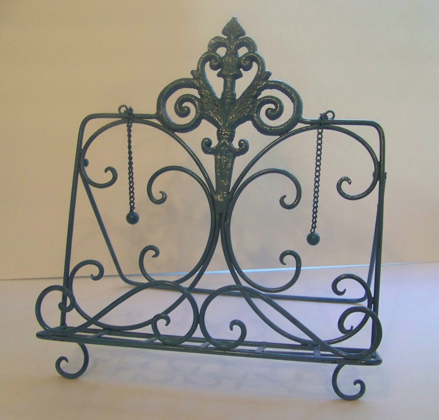 Cookbook Holder Easel Kitchen Decor Painted Metal Easel