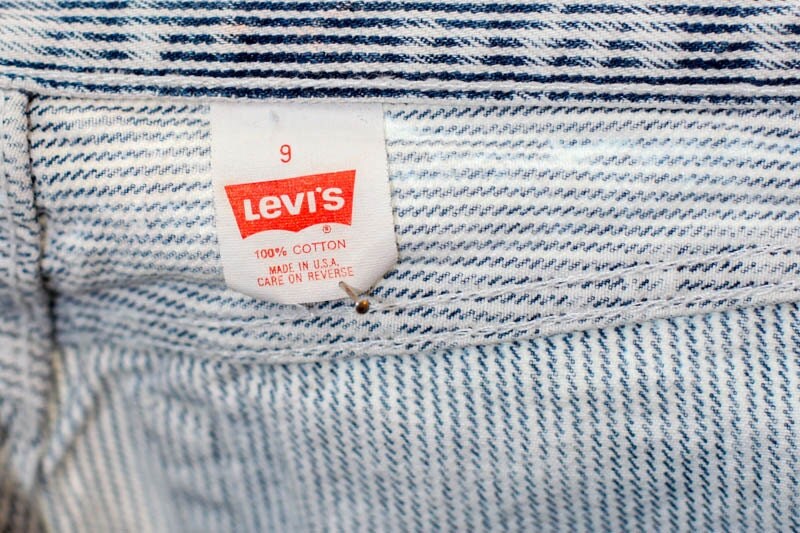 levi striped jeans