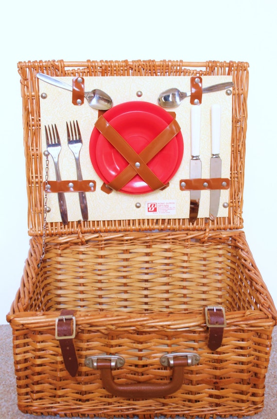 Vintage English Wicker Picnic Basket London England